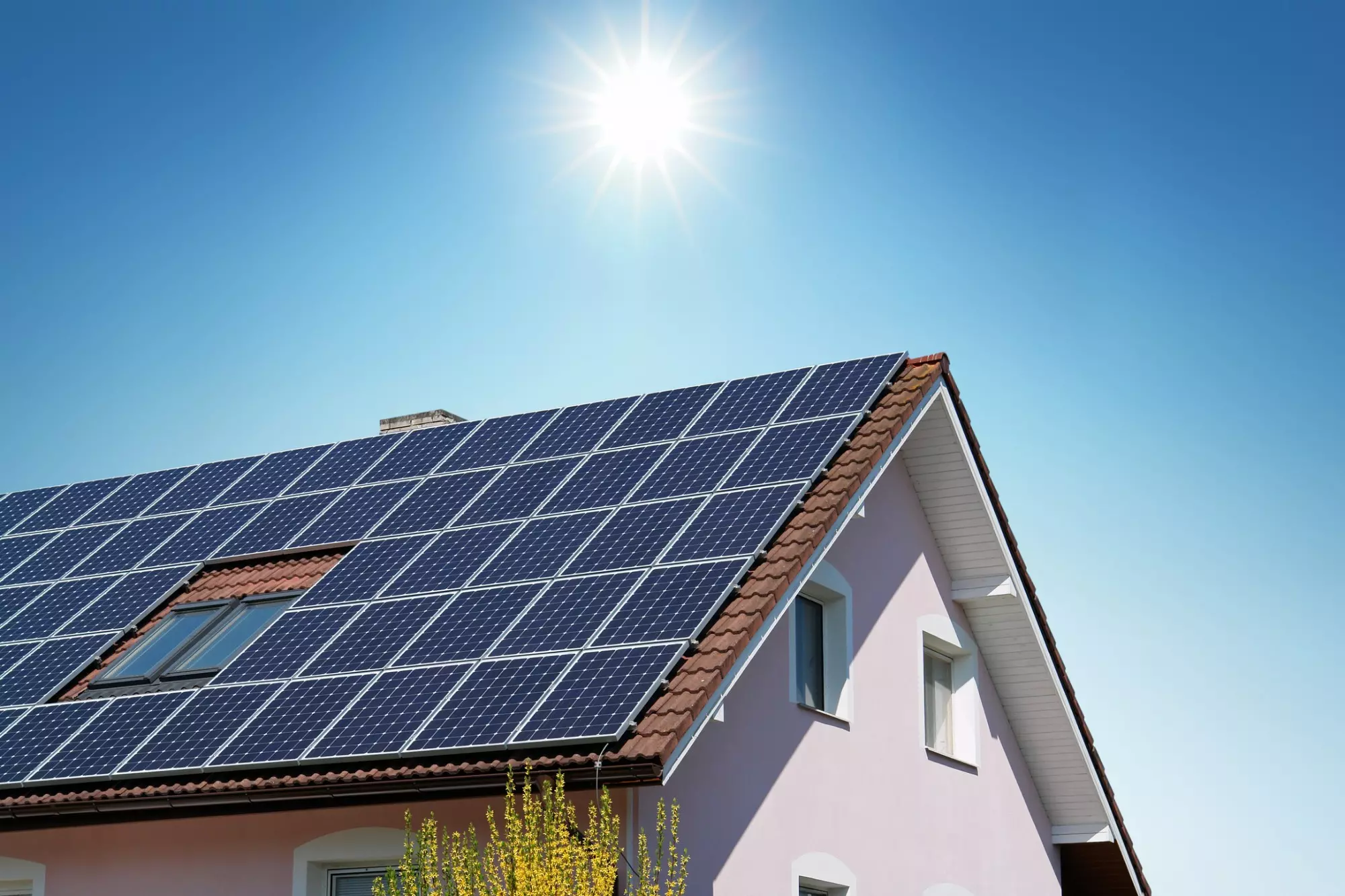 Painel solar: o que é, como funciona e qual o preço