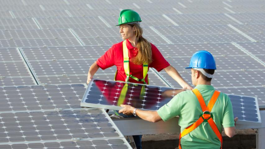 Saiba como instalar energia solar em ambientes empresariais e residenciais