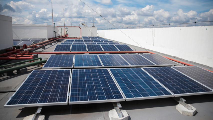 Como funciona a energia solar em prédios?